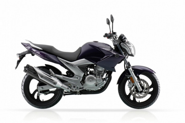 motorfietsen Yamaha Fazer 250